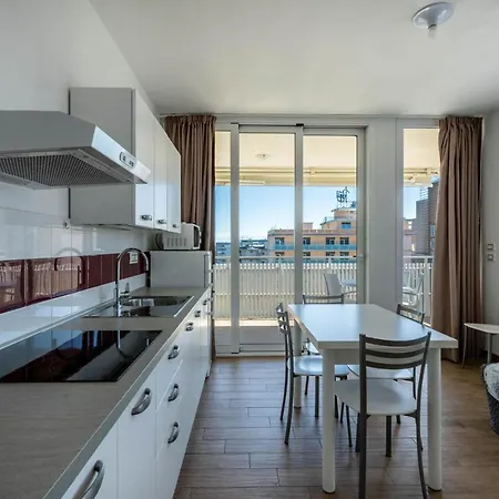 Condominio Silente E *